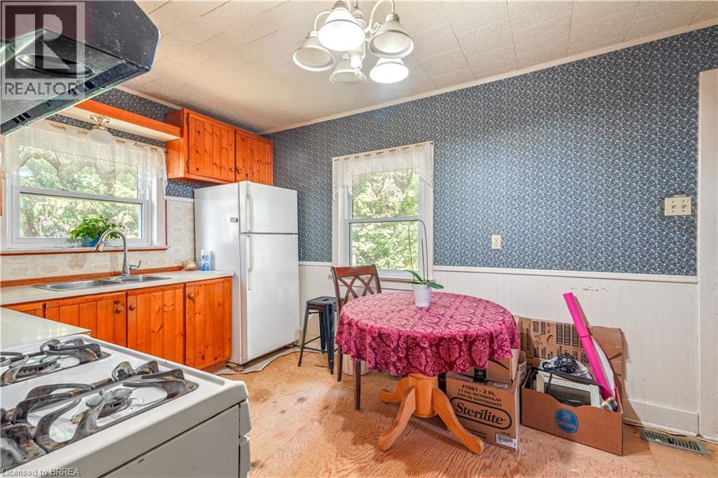 45 Wellington Street, Paris, Ontario  N3L 1T2 - Photo 12 - 40853179