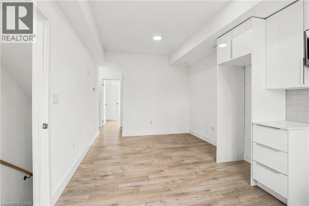 6638 Mcleod Road Unit# 311, Niagara Falls, Ontario  L2G 3G5 - Photo 6 - 40834924