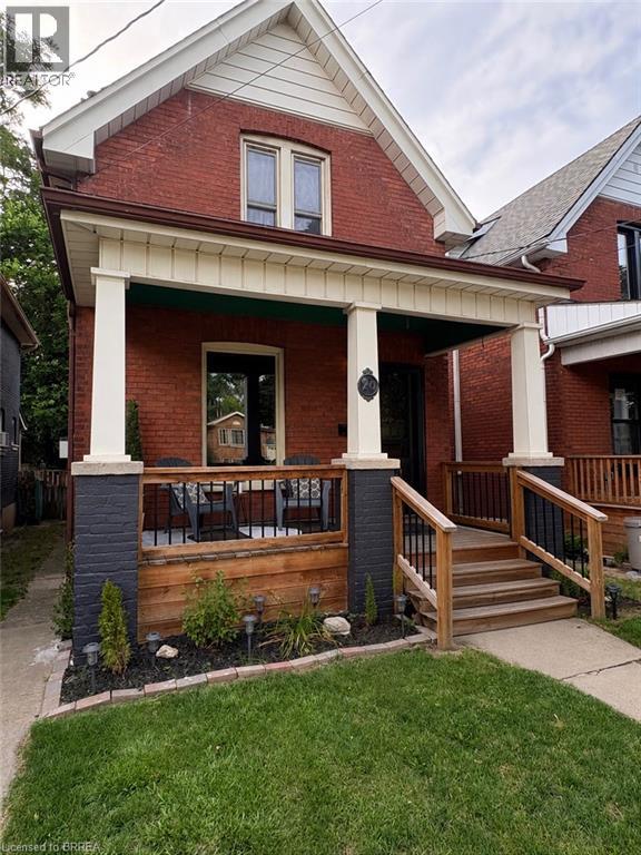 20 WELLS Avenue, Brantford, Ontario