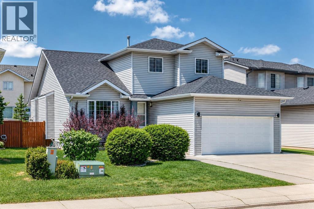 263 Coral Keys Drive NE, Calgary, Alberta  T3J 3K4 - Photo 2 - A2316834