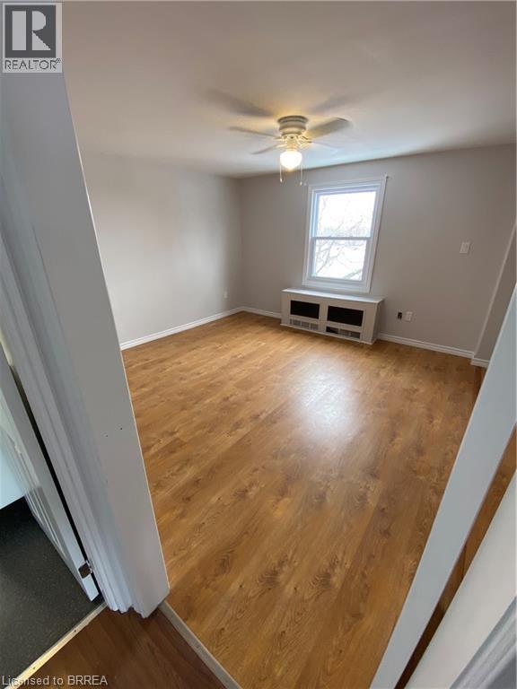 70 Grandview Street Unit# 3, Brantford, Ontario  N3R 6X2 - Photo 3 - 40853973