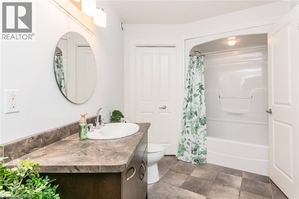 75 Wagon Street, Kitchener, Ontario  N2P 2V2 - Photo 21 - 40847430