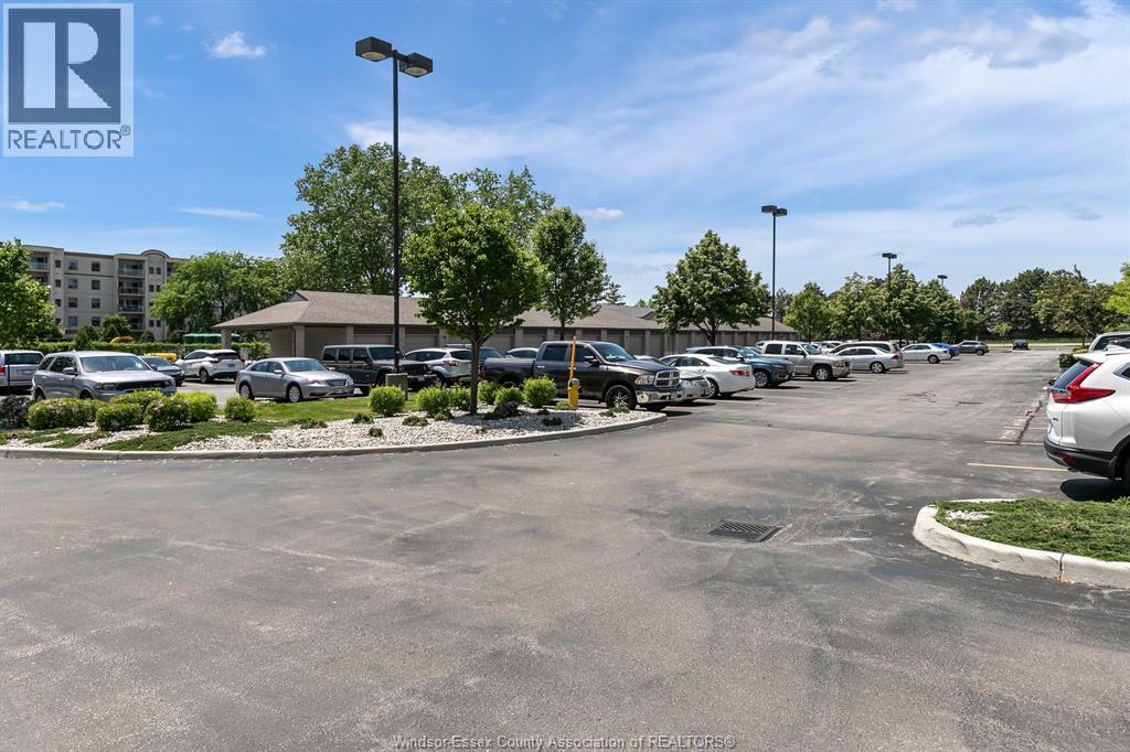 250 Manning Unit# 306, Tecumseh, Ontario  N8N 0E5 - Photo 6 - 26019185