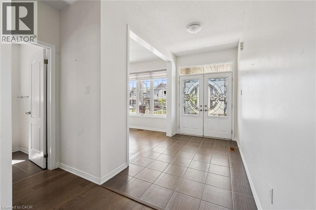 219 Dolman Street, Breslau, Ontario  N0B 1M0 - Photo 6 - 40852800