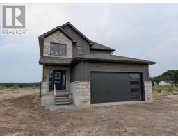 5 DOERR COURT, North Middlesex, Ontario