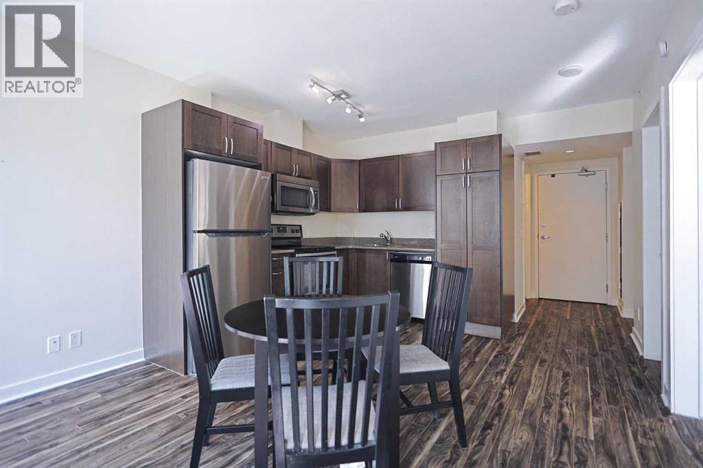 904, 10 Brentwood Common NW, Calgary, Alberta  T2L 2L6 - Photo 8 - A2335081
