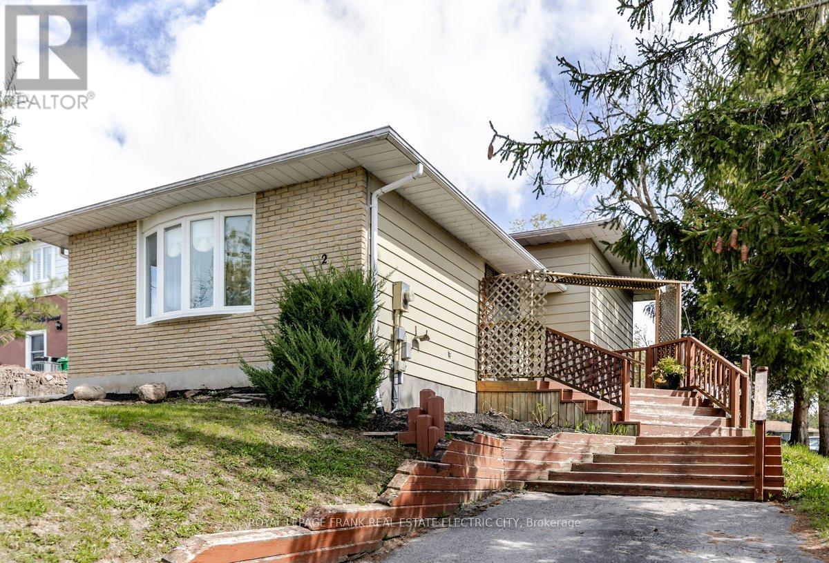 293 WELSH STREET, Peterborough, Ontario