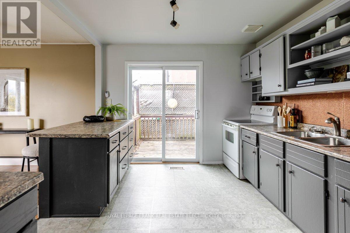 293 Welsh Street, Peterborough, Ontario  K9H 1K8 - Photo 15 - X13649984