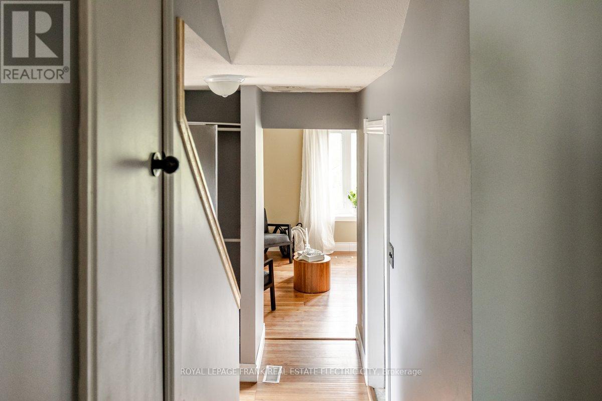 293 Welsh Street, Peterborough, Ontario  K9H 1K8 - Photo 19 - X13649984