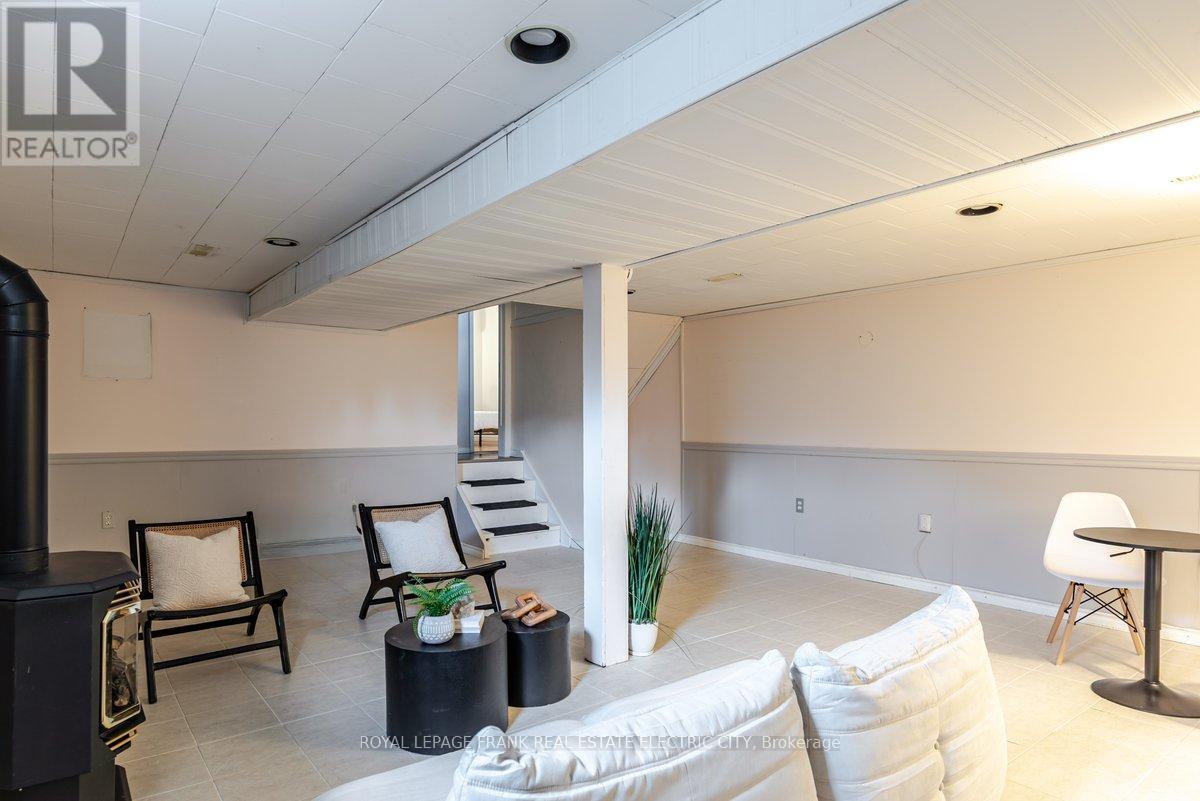 293 Welsh Street, Peterborough, Ontario  K9H 1K8 - Photo 35 - X13649984
