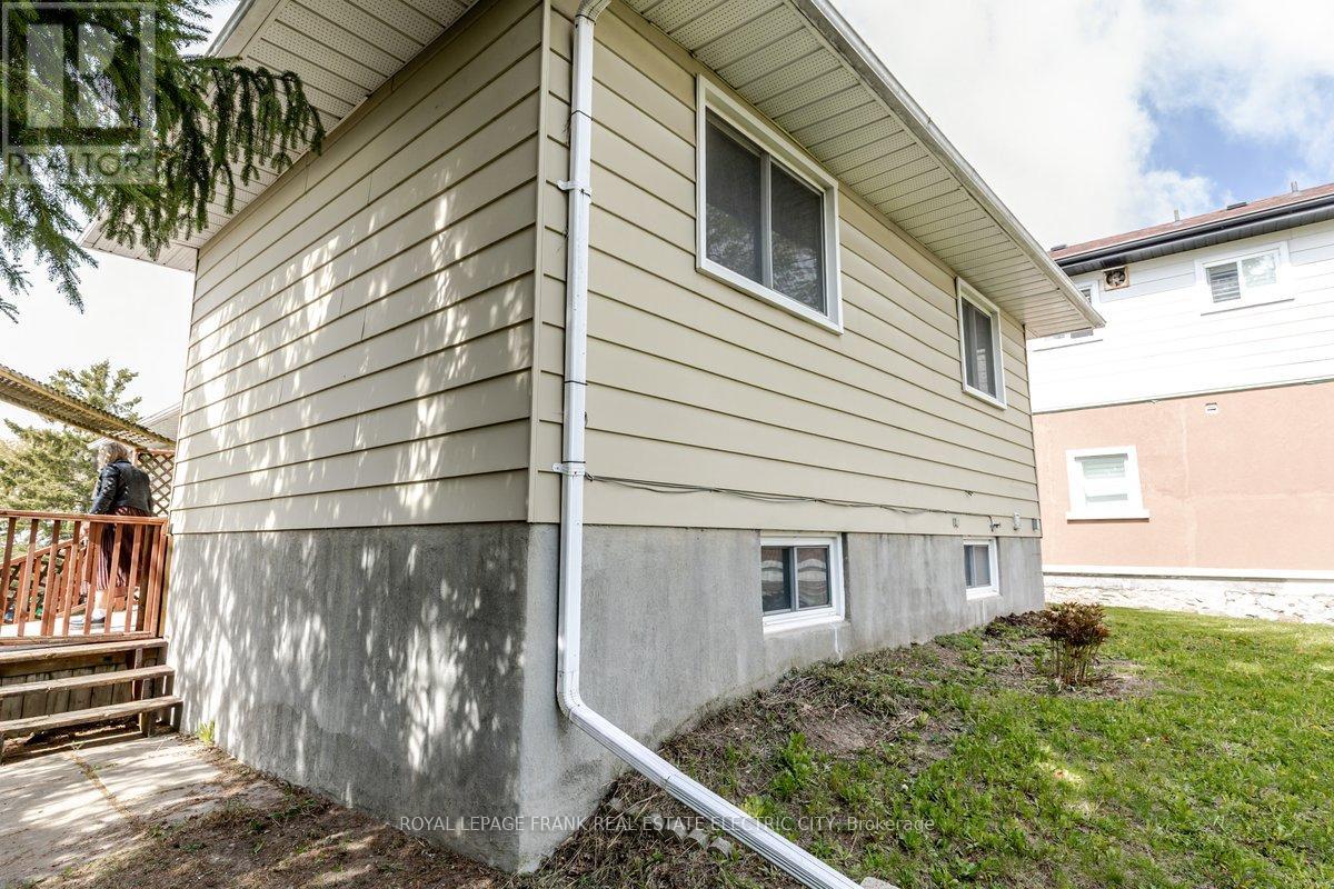 293 Welsh Street, Peterborough, Ontario  K9H 1K8 - Photo 46 - X13649984