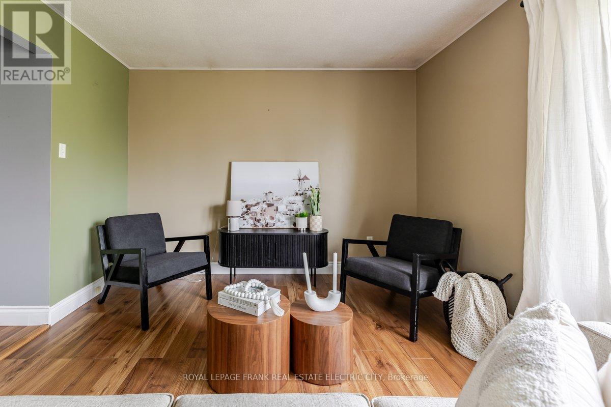 293 Welsh Street, Peterborough, Ontario  K9H 1K8 - Photo 8 - X13649984