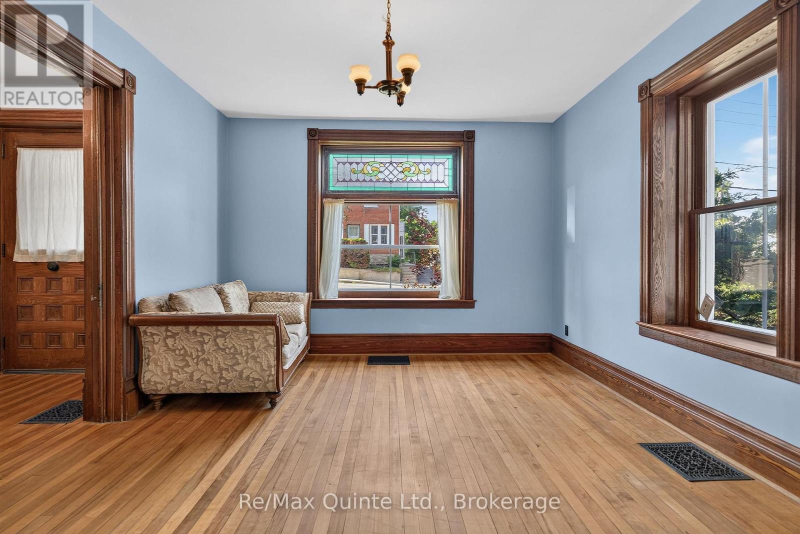 97 St Lawrence Street W, Centre Hastings, Ontario  K0K 2K0 - Photo 9 - X13650030