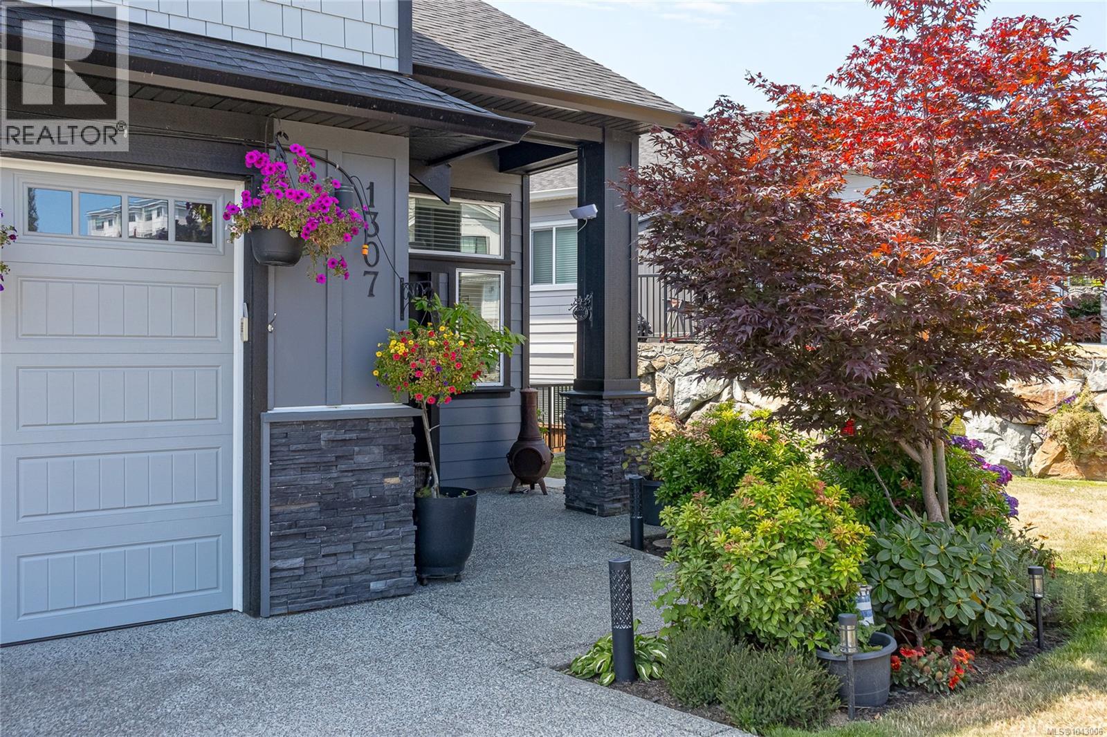 1307 Flint Ave, Langford, British Columbia  V9B 0Z8 - Photo 3 - 1043006