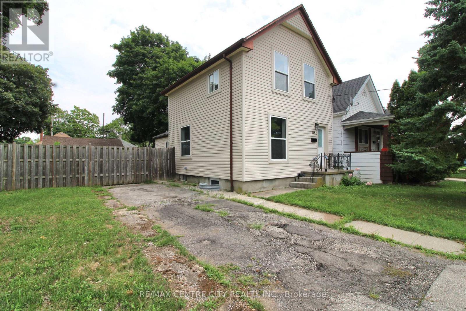118 DELAWARE STREET, London East, Ontario
