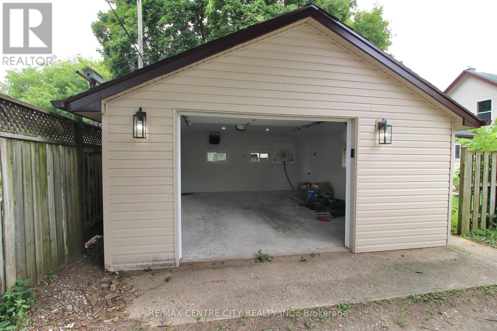 118 Delaware Street, London East, Ontario  N5Z 2N5 - Photo 18 - X13649940