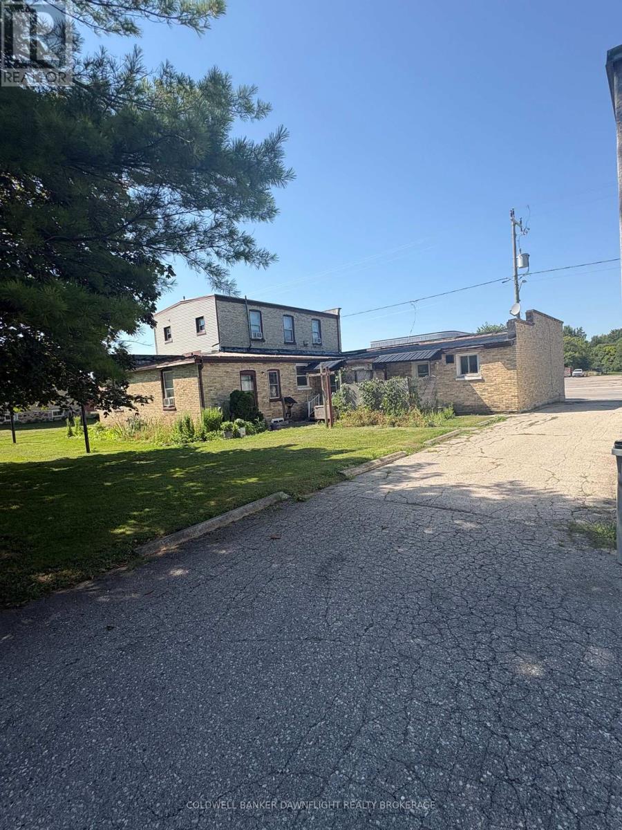 37 Main Street E, Bluewater, Ontario  N0M 2T0 - Photo 5 - X13649962