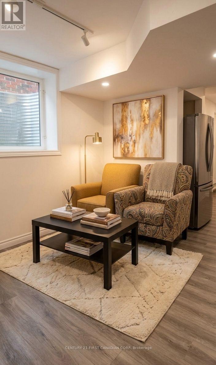 Lower Unit - 1875 Reilly Walk, London North, Ontario  N5X 0C8 - Photo 6 - X13650052