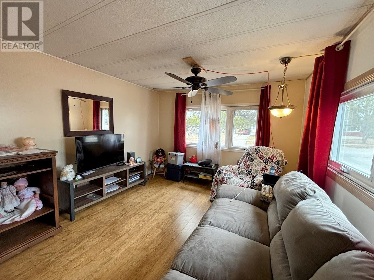 22 Jackson Cres, Marathon, Ontario  P0T 2E0 - Photo 5 - TB2600992