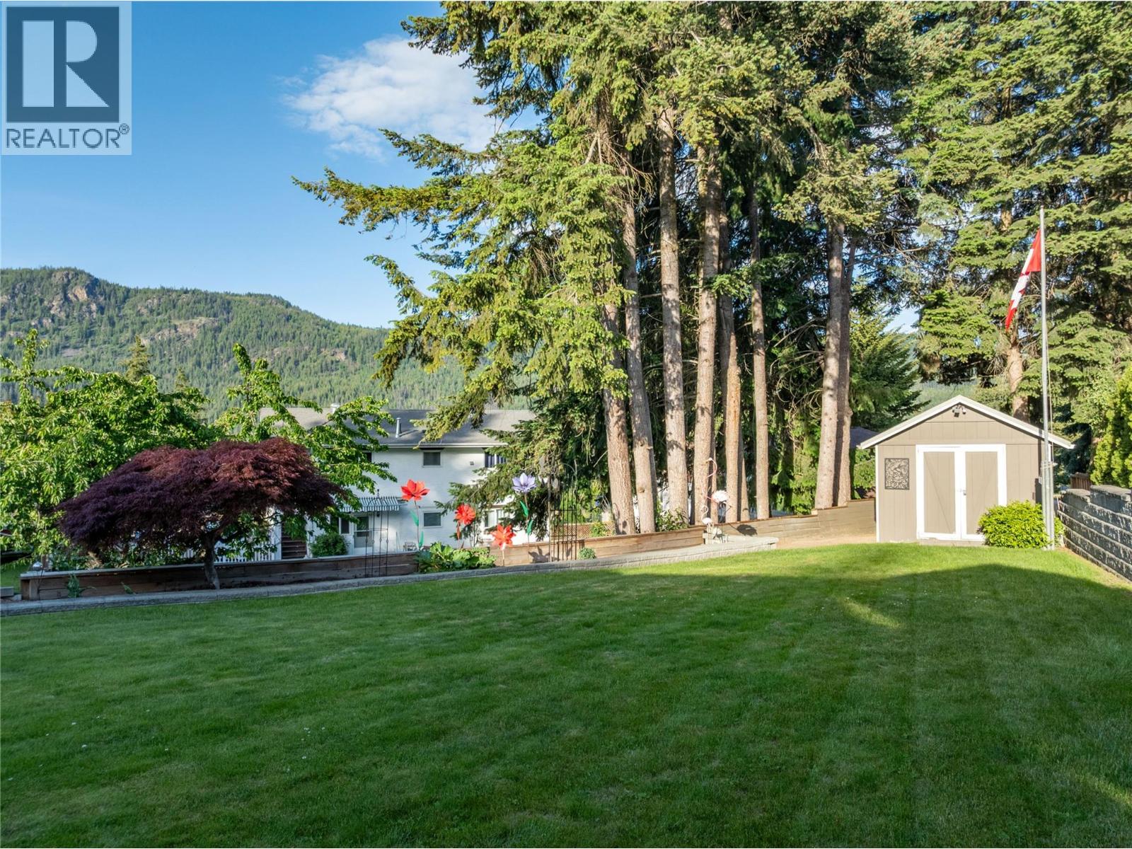2934 Juniper Crescent, Sorrento, British Columbia  V0E 2W2 - Photo 69 - 10389877