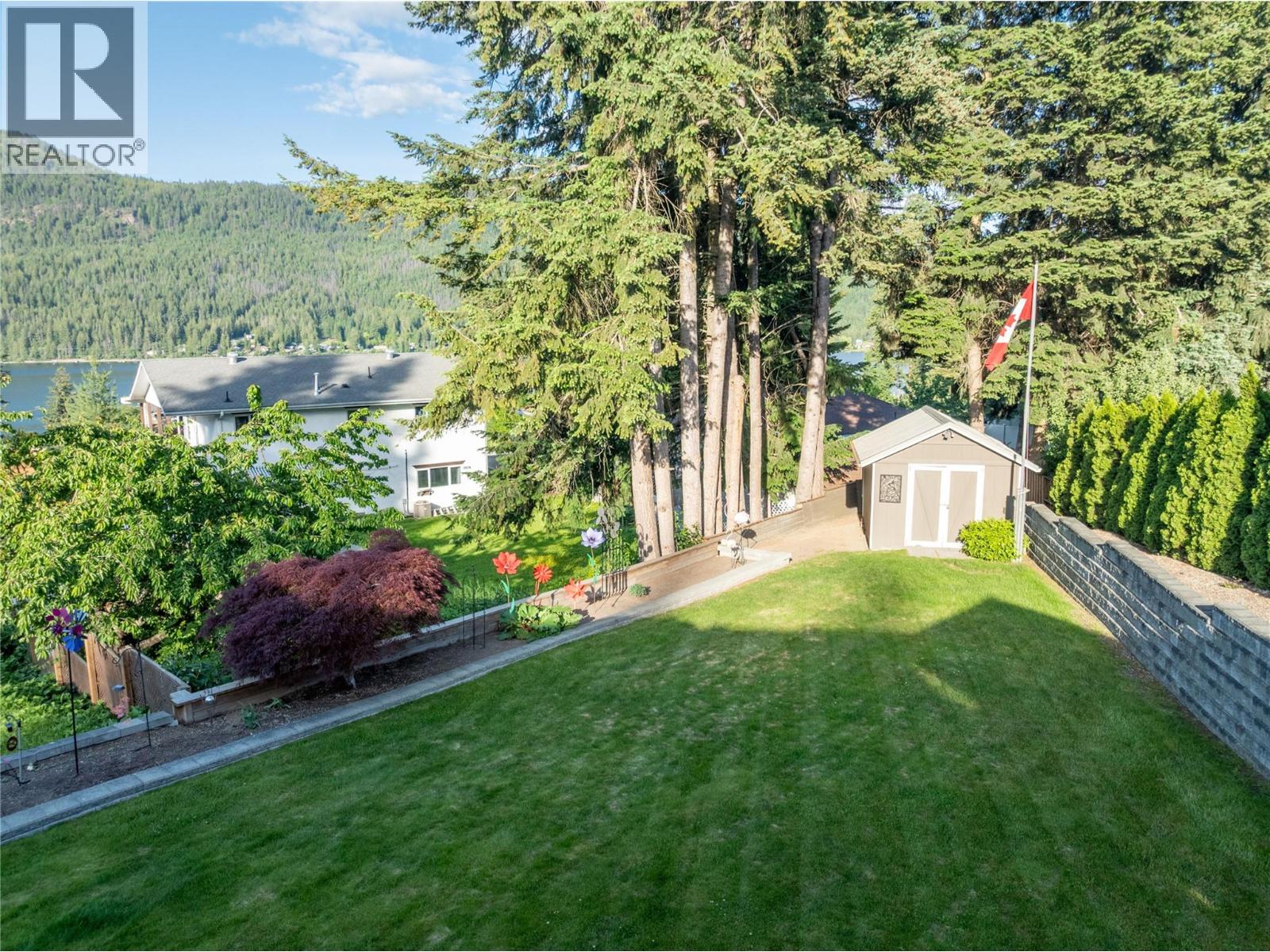 2934 Juniper Crescent, Sorrento, British Columbia  V0E 2W2 - Photo 28 - 10389877