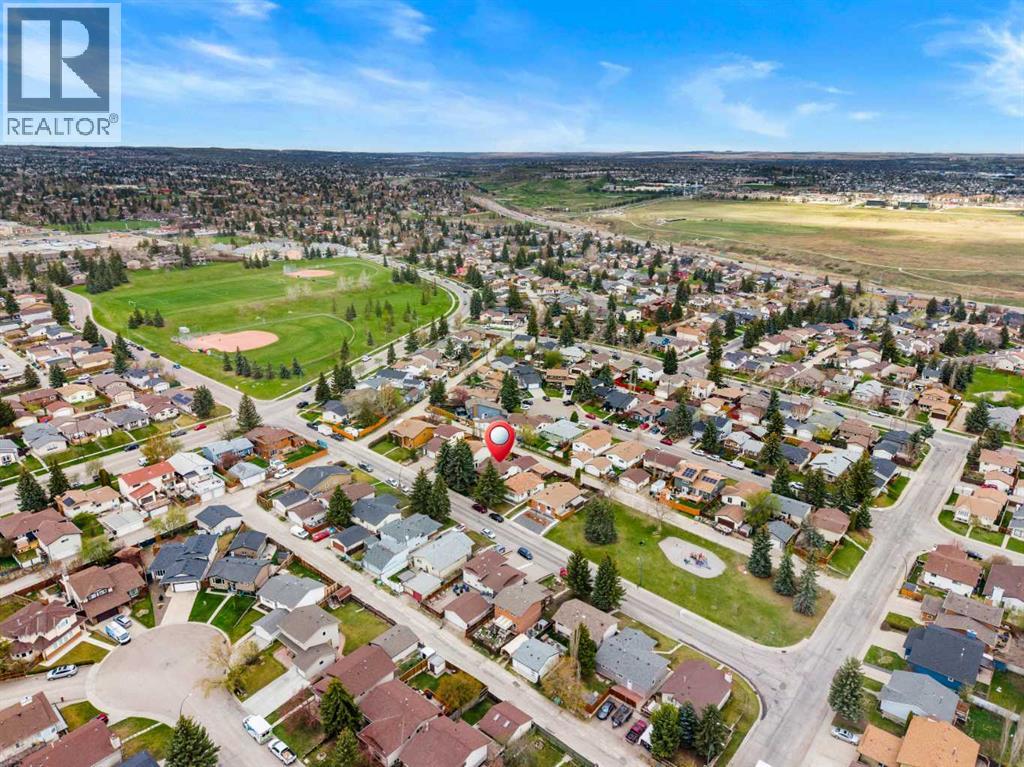 20 Bedwood Hill Ne, Calgary, Alberta  T3K 1L9 - Photo 38 - A2335316