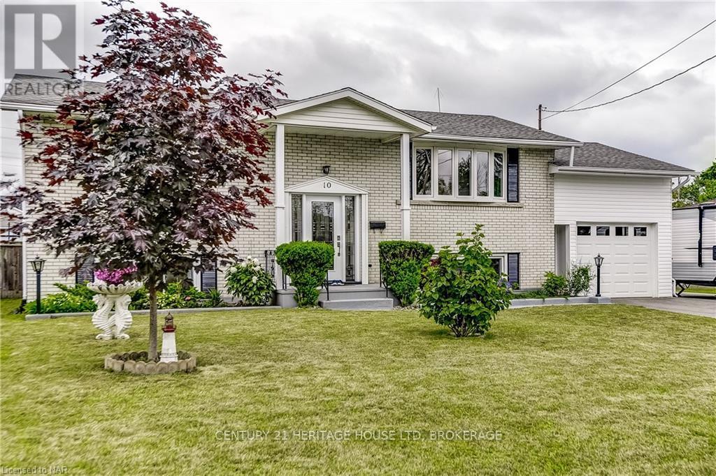 10 Madison Street, Fort Erie, Ontario L2A 3Z8 - Photo 3 - X13649892