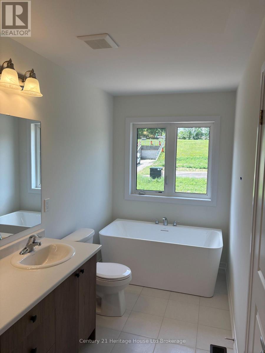 464 Jack Wilford Way, Woodstock, Ontario  N4S 7V6 - Photo 22 - X13649970