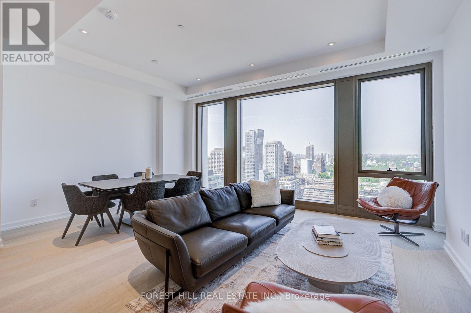 2202 - 1315 BAY STREET, Toronto, Ontario
