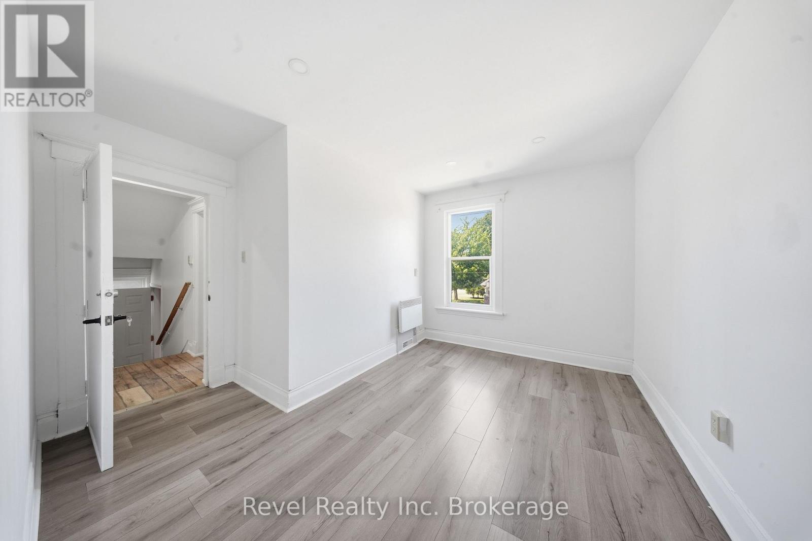 517 Fisher Street S, North Bay, Ontario  P1B 2E4 - Photo 5 - X13650066