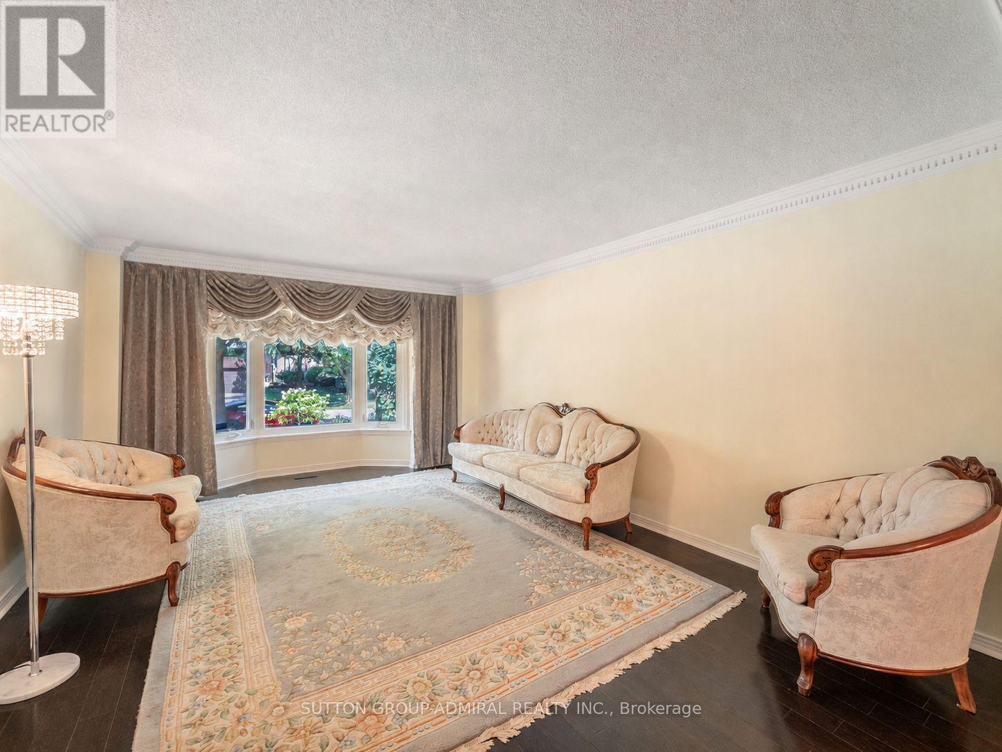 91 Robinwood Trail, Vaughan, Ontario  L4J 6K9 - Photo 7 - N13644106