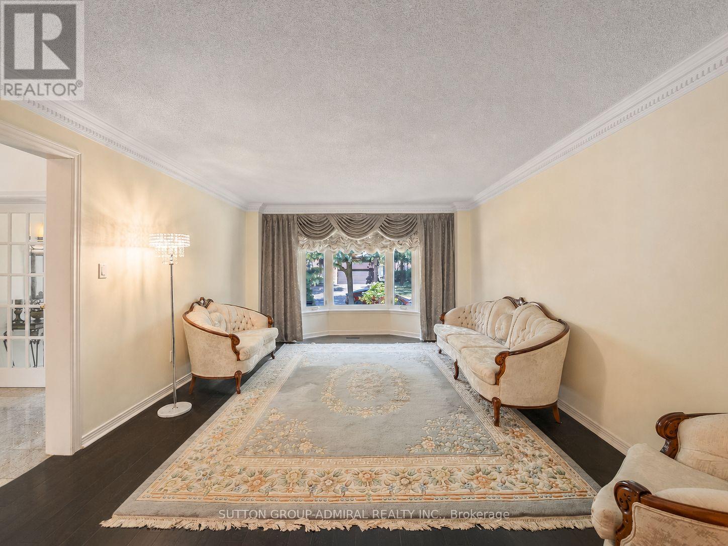 91 Robinwood Trail, Vaughan, Ontario  L4J 6K9 - Photo 8 - N13644106
