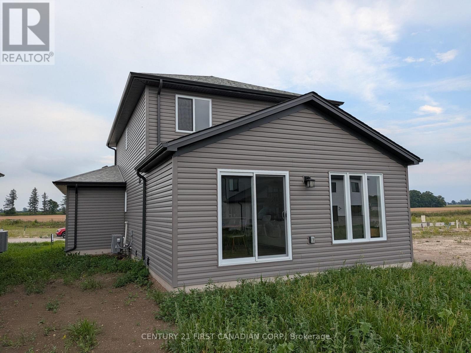 9 Postma Crescent, North Middlesex, Ontario  N0M 1A0 - Photo 32 - X12962142