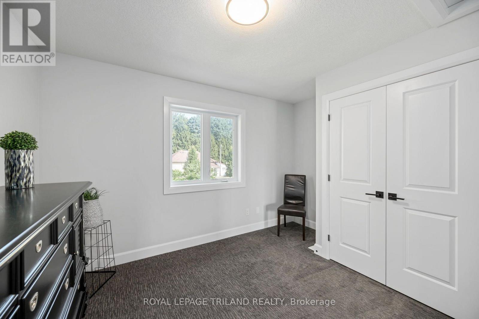 21 Armstrong Street, Strathroy-Caradoc, Ontario  N0L 1W0 - Photo 24 - X13649136