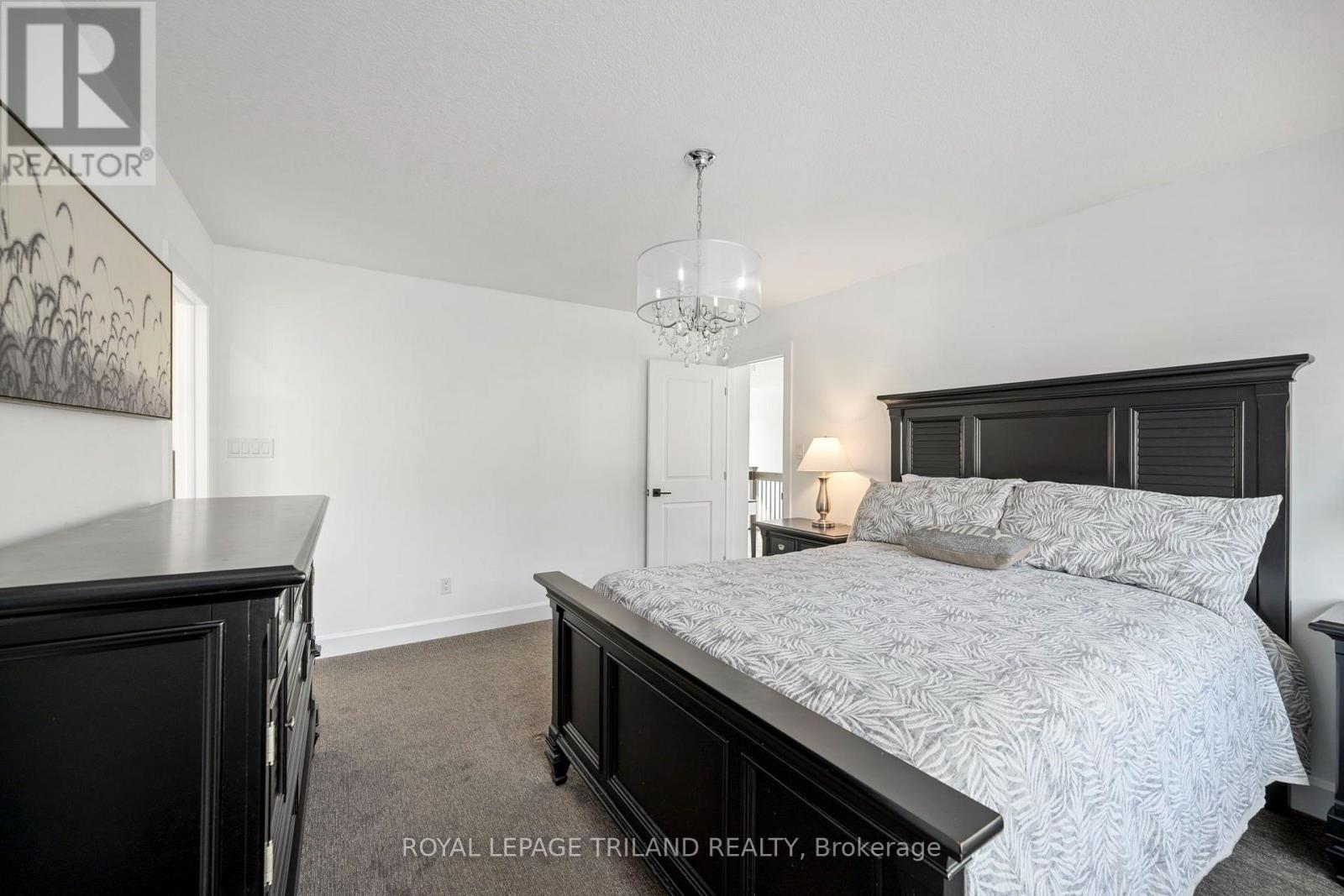 21 Armstrong Street, Strathroy-Caradoc, Ontario  N0L 1W0 - Photo 30 - X13649136