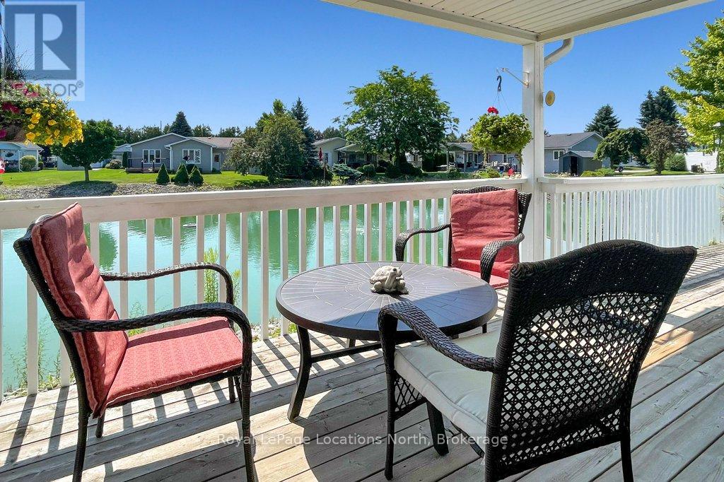 16 Atlantic Avenue, Wasaga Beach, Ontario  L9Z 3A8 - Photo 6 - S13650058