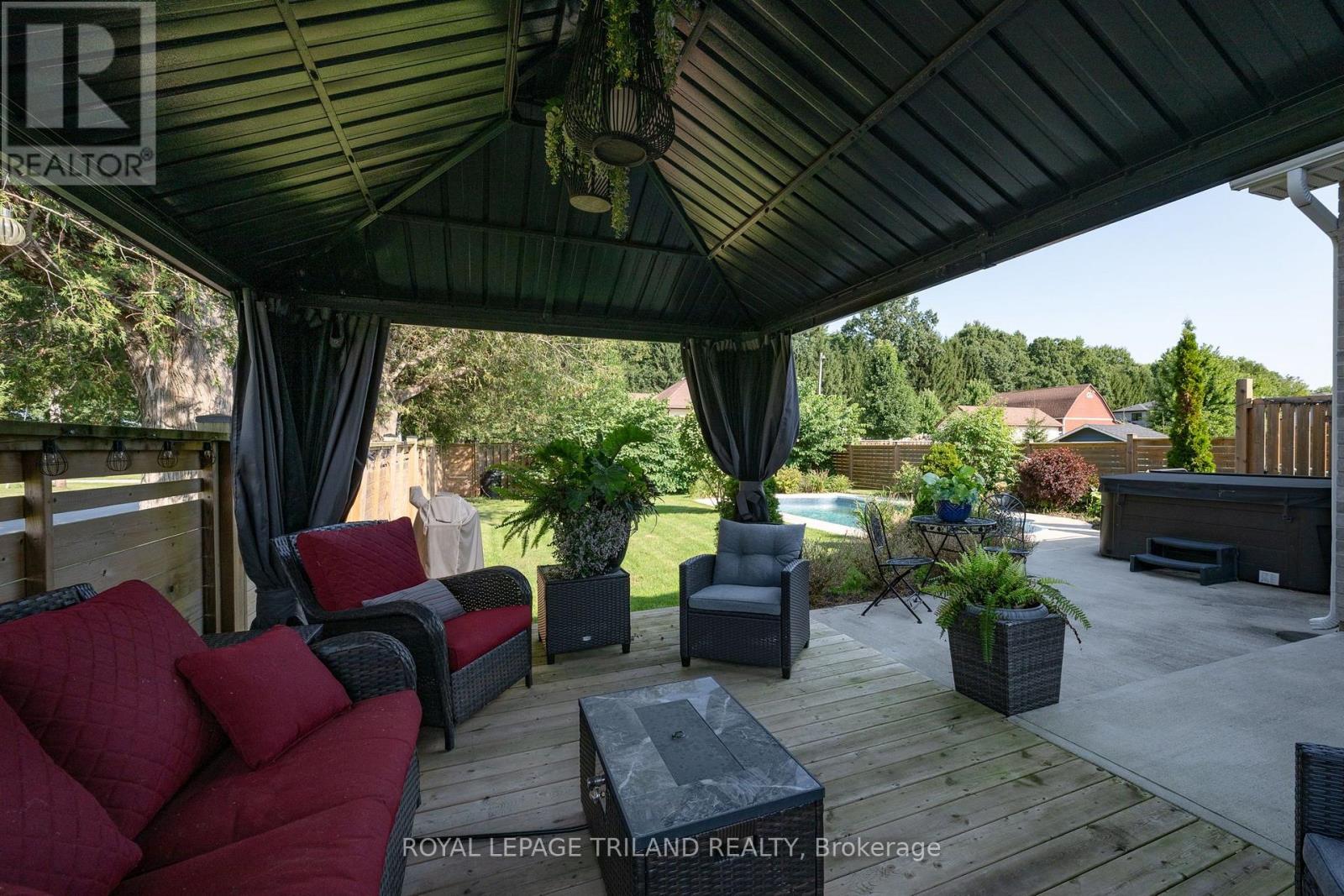 21 Armstrong Street, Strathroy-Caradoc, Ontario  N0L 1W0 - Photo 35 - X13649136