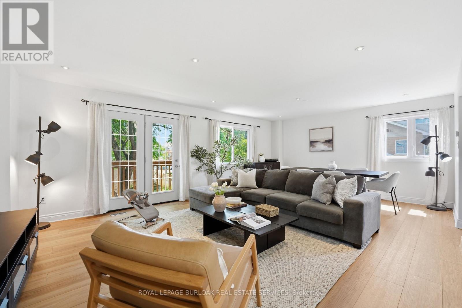 216 - 2055 WALKERS LINE, Burlington, Ontario