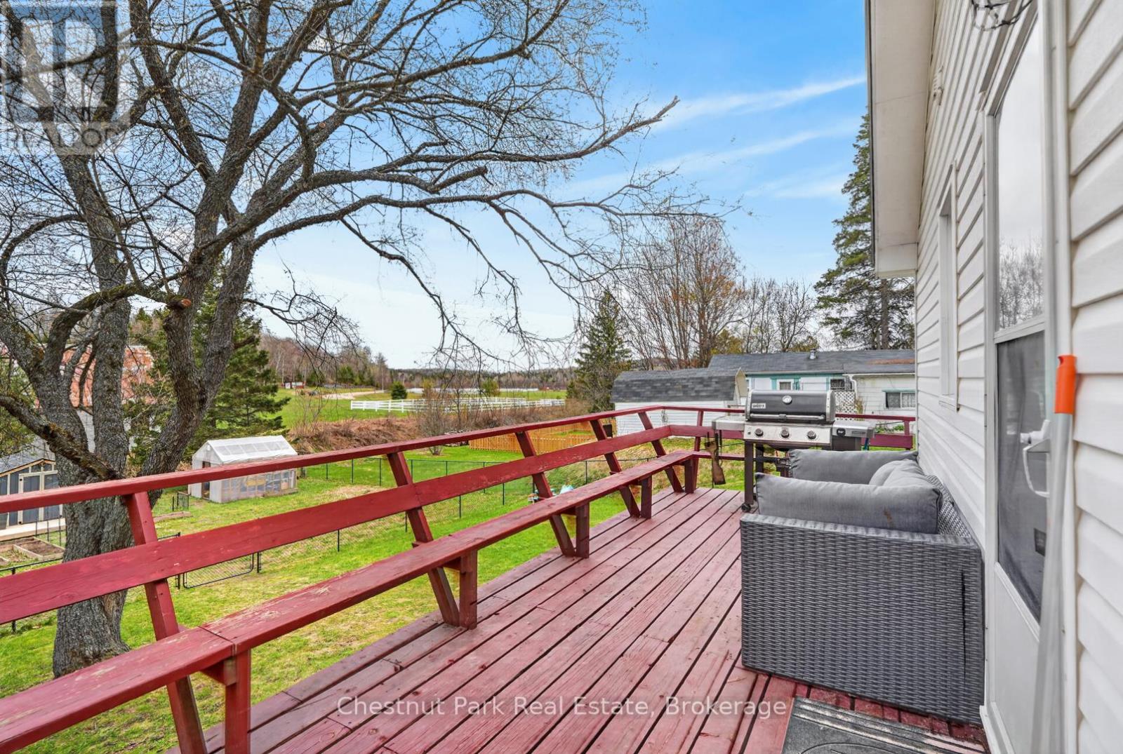 213 Yonge Street, Burk's Falls, Ontario  P0A 1C0 - Photo 32 - X13650010