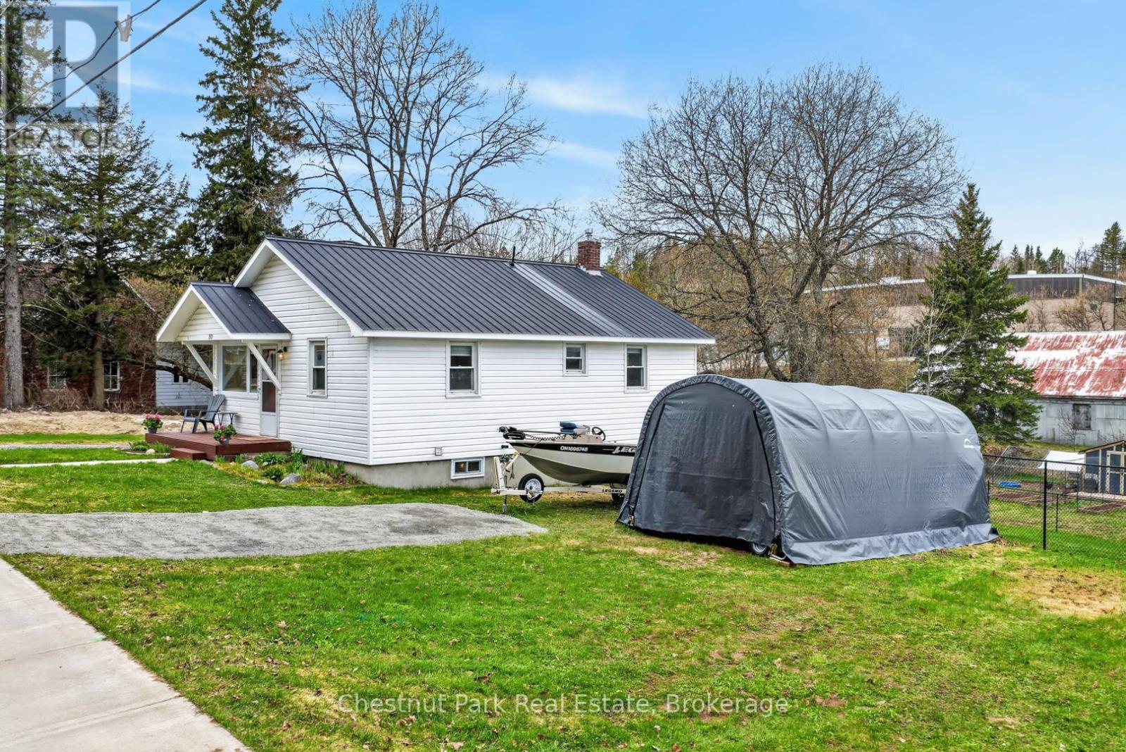 213 Yonge Street, Burk's Falls, Ontario  P0A 1C0 - Photo 40 - X13650010
