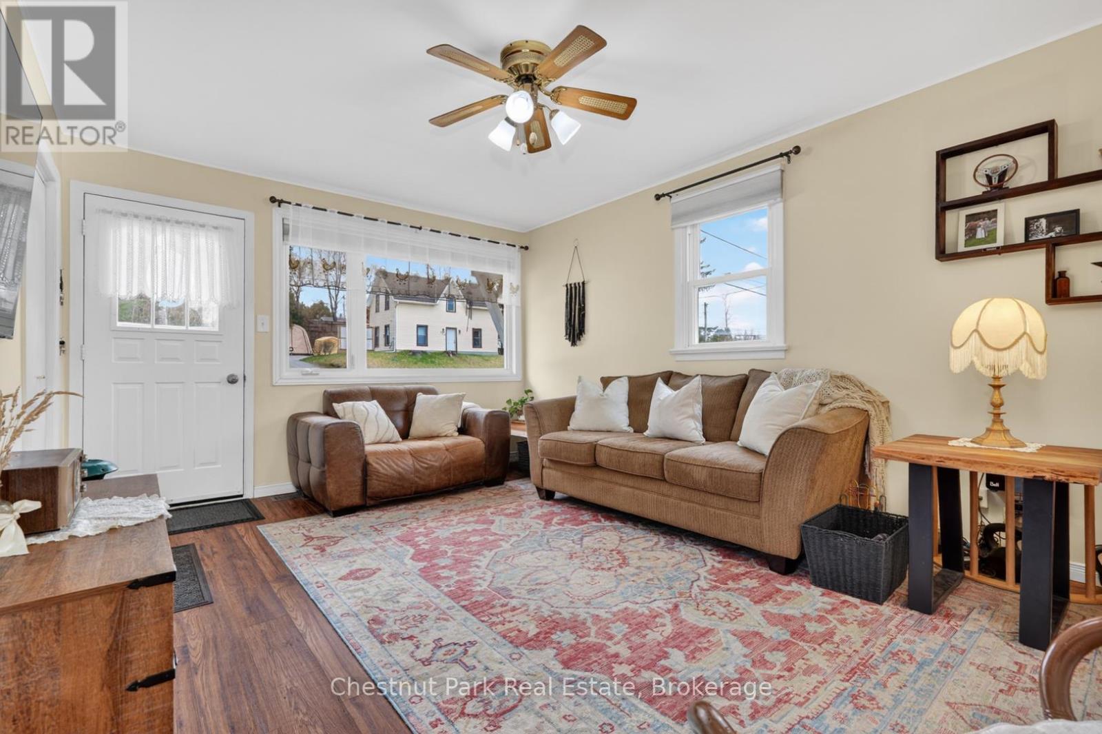 213 Yonge Street, Burk's Falls, Ontario  P0A 1C0 - Photo 6 - X13650010