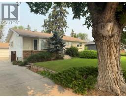 443 3 Street E, Brooks, Alberta