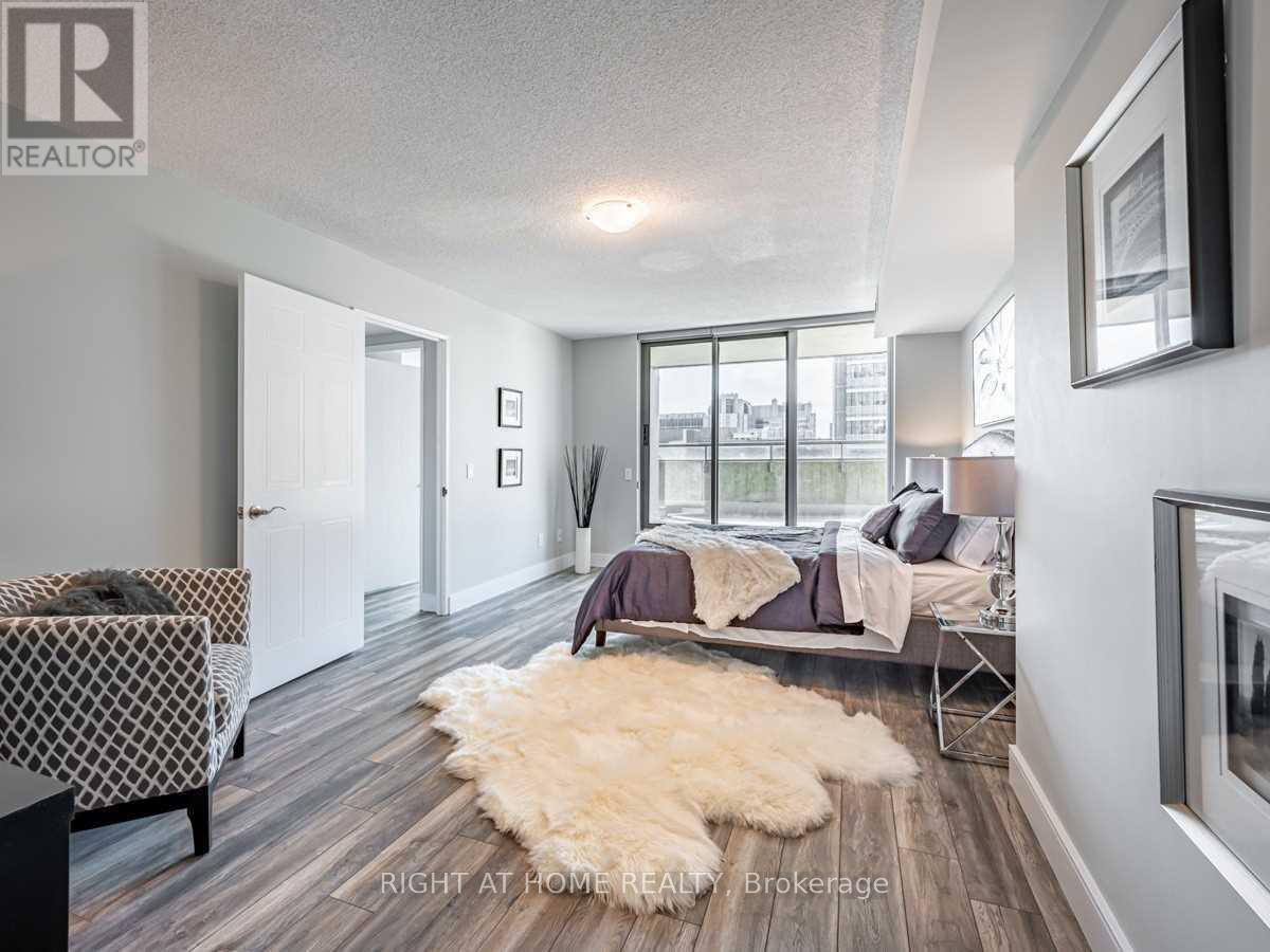 2306 - 750 Bay Street, Toronto, Ontario  M5G 1N6 - Photo 16 - C13649910