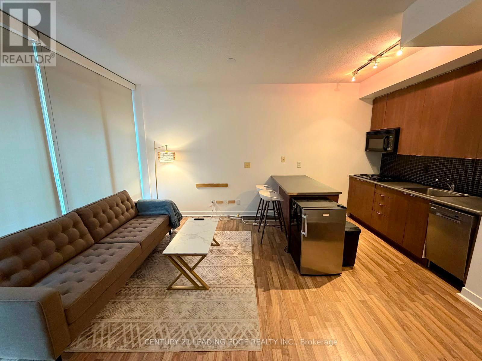 2202 - 8 Colborne Street, Toronto, Ontario  M5E 1E1 - Photo 3 - C13649994