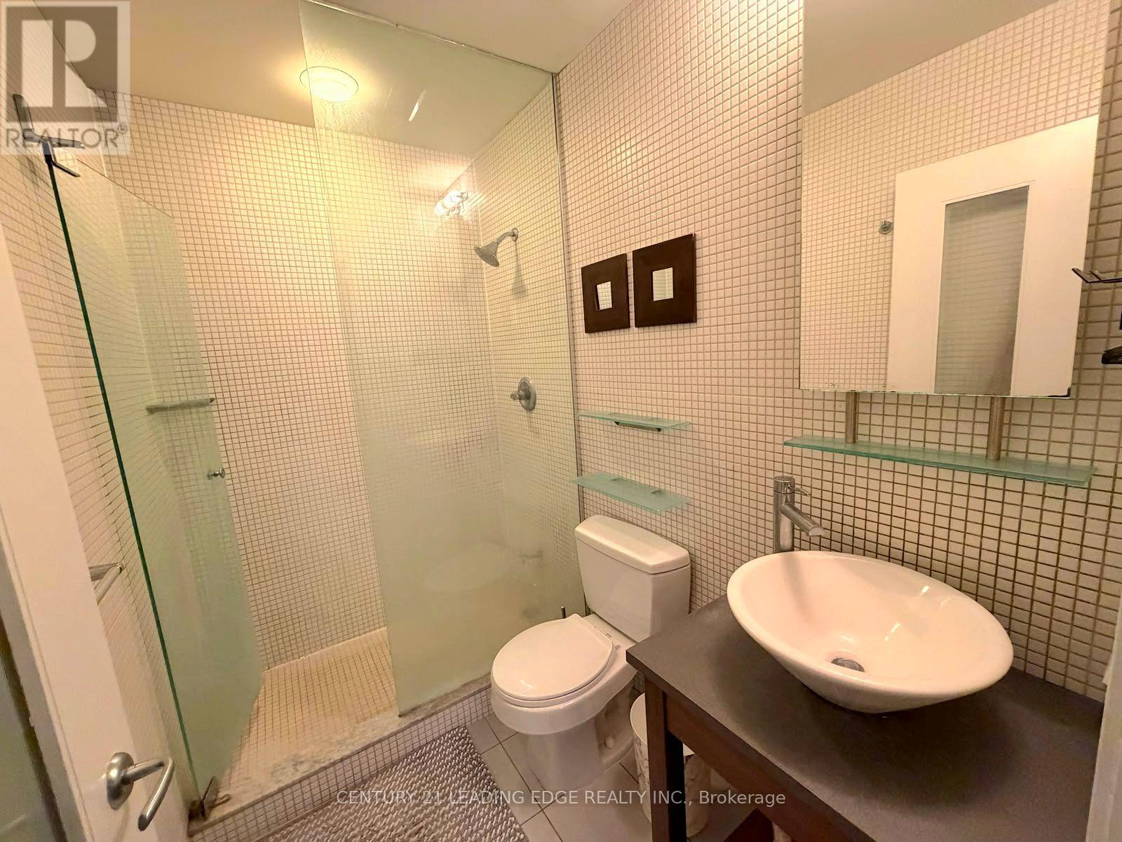 2202 - 8 Colborne Street, Toronto, Ontario  M5E 1E1 - Photo 8 - C13649994