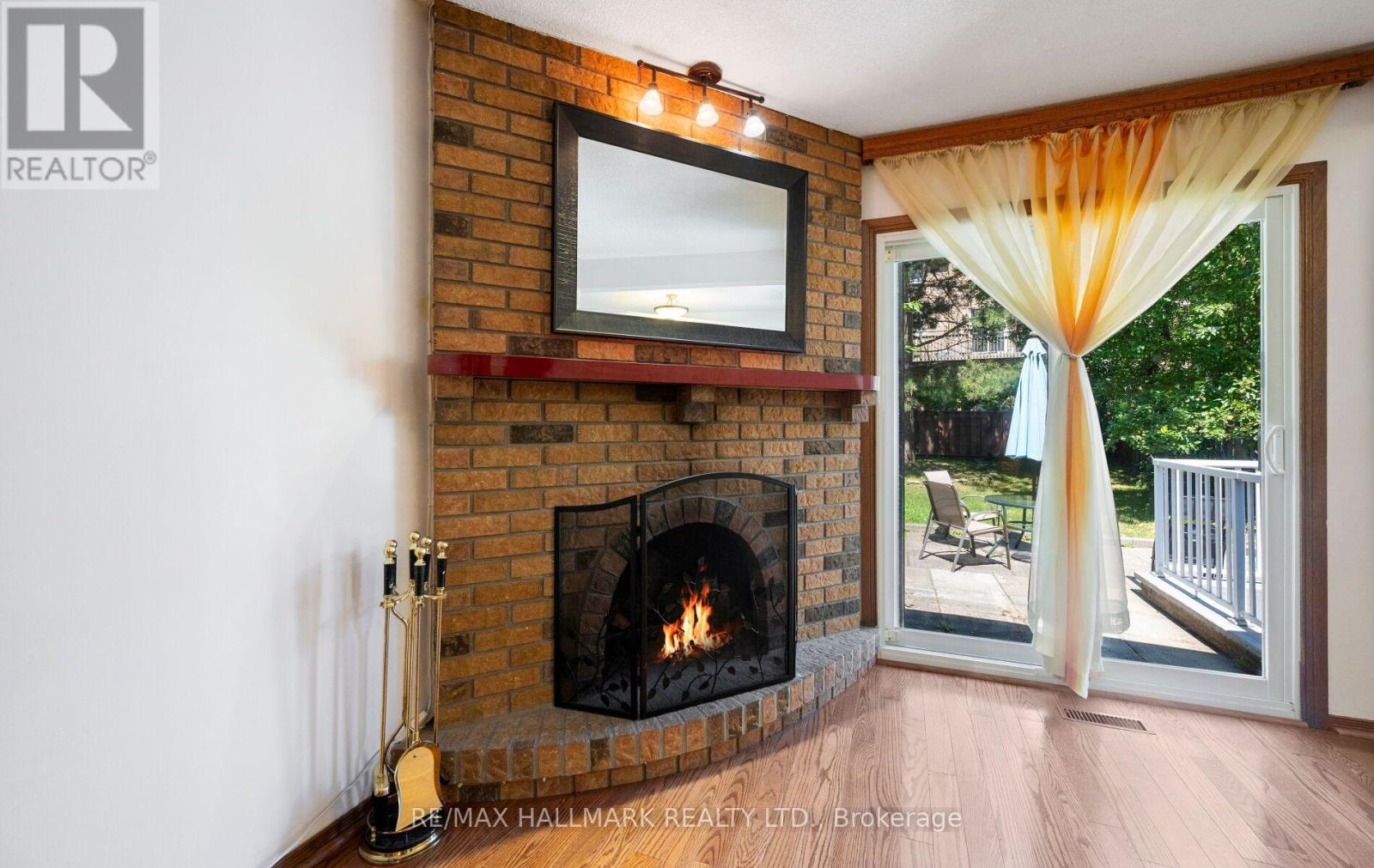 154 Robert Hicks Drive, Toronto, Ontario  M2R 3R5 - Photo 10 - C13650064