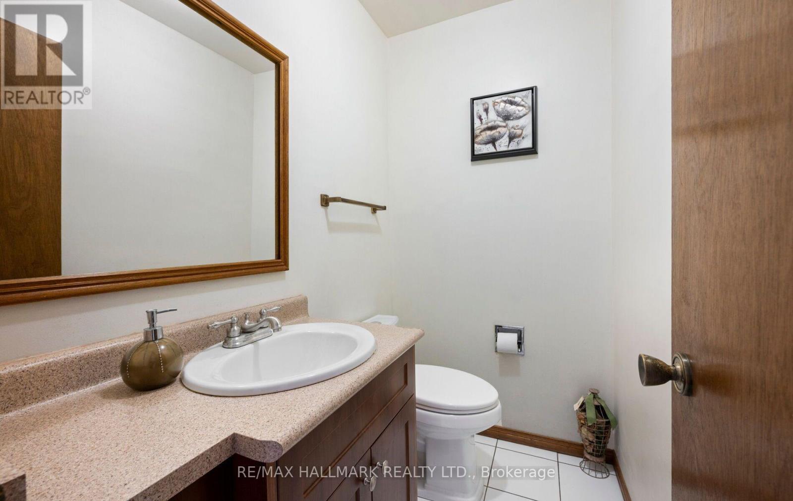154 Robert Hicks Drive, Toronto, Ontario  M2R 3R5 - Photo 22 - C13650064