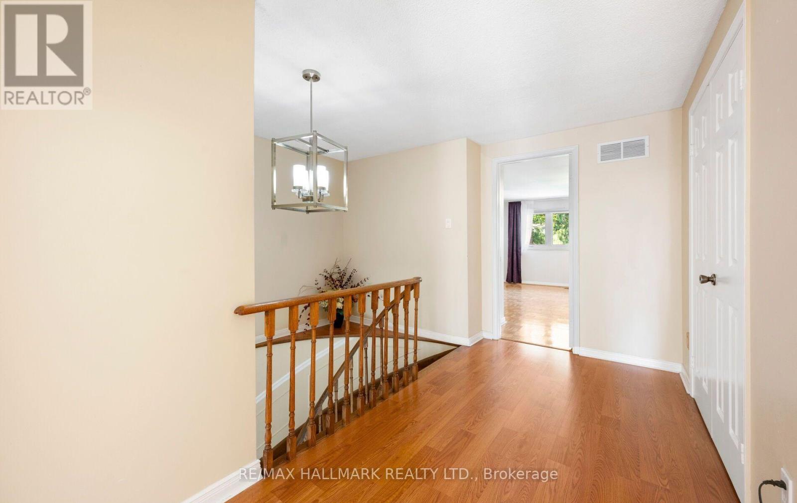 154 Robert Hicks Drive, Toronto, Ontario  M2R 3R5 - Photo 23 - C13650064