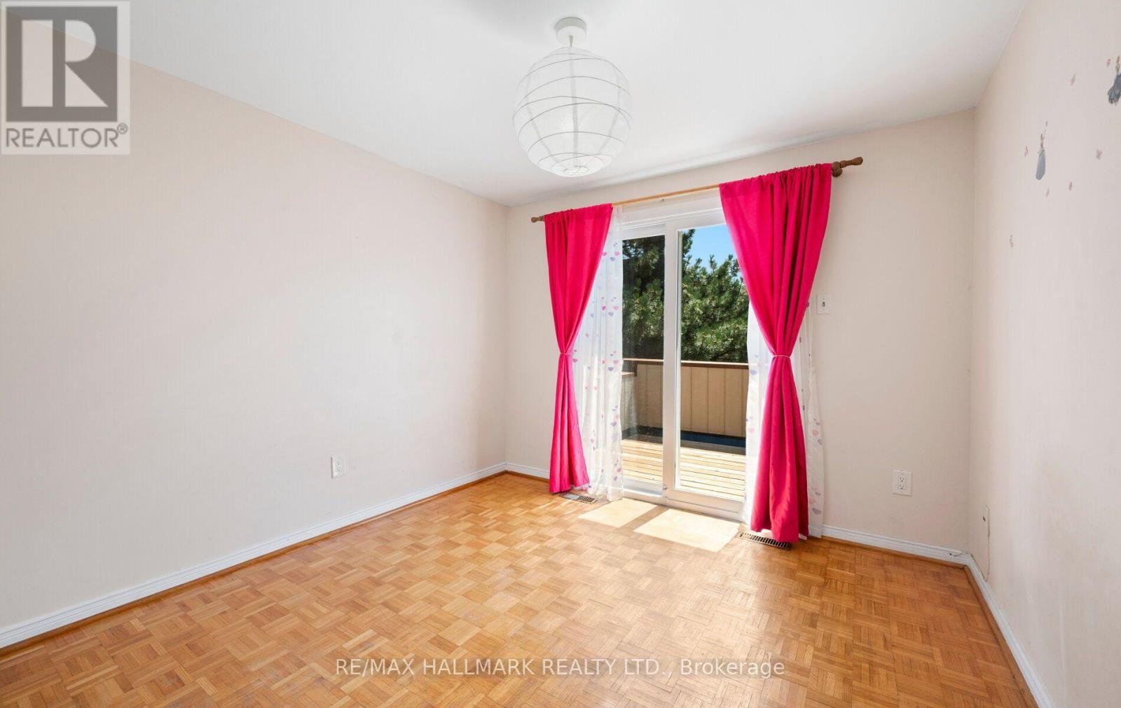 154 Robert Hicks Drive, Toronto, Ontario  M2R 3R5 - Photo 37 - C13650064