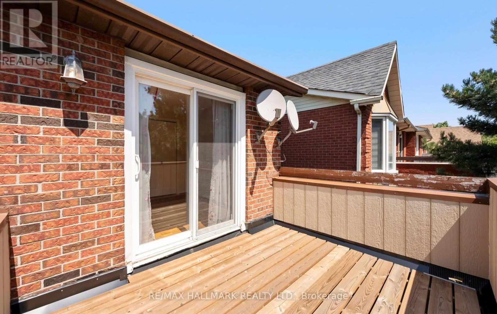 154 Robert Hicks Drive, Toronto, Ontario  M2R 3R5 - Photo 41 - C13650064
